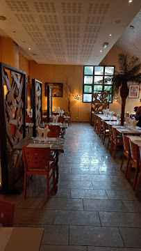 Atmosphère du Restaurant français Chez Jane - Restaurant Le Théatre à Vesoul - n°7