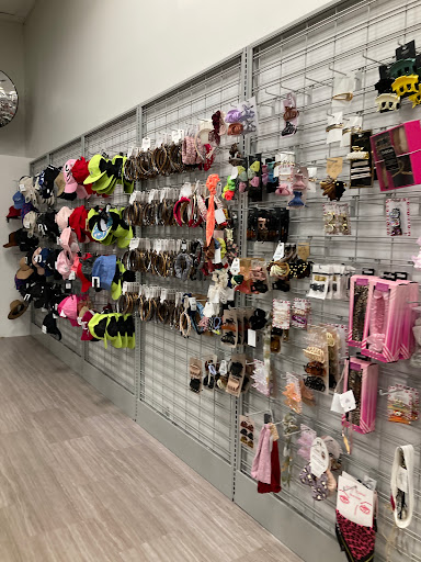 Clothing Store «Burlington Coat Factory», reviews and photos, 6055 E Main St, Columbus, OH 43213, USA