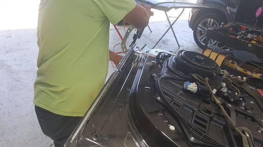 Auto Body Shop «Crossroads Collision Center», reviews and photos, 8803 Oakland Rd, San Antonio, TX 78240, USA