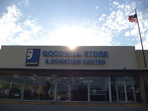 Wabash Valley Goodwill, 600 S 3rd St, Terre Haute, IN 47807, Thrift Store