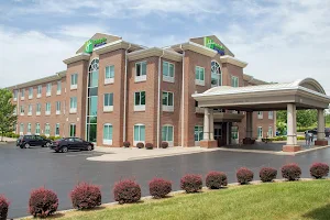 Holiday Inn Express & Suites Lexington Dtwn Area-Keeneland, an IHG Hotel image