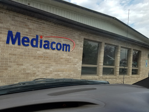 Cable Company «Mediacom Communications Corporation», reviews and photos, 808 E North St, Elburn, IL 60119, USA