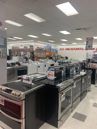 Appliance Store «P.C. Richard & Son», reviews and photos, 307 Sunrise Hwy, Rockville Centre, NY 11570, USA