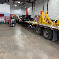 Shift Truck & Trailer Repair - Photo 5 - Car repair in Waterloo, IA, Waterloo