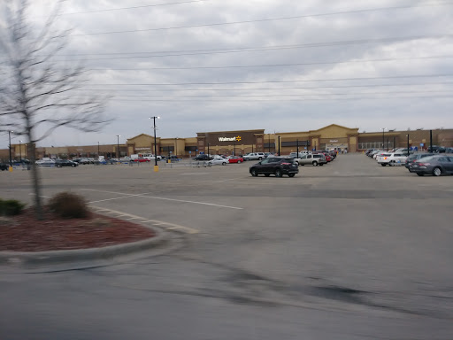 Department Store «Walmart Supercenter», reviews and photos, 5815 Norell Ave N, Oak Park Heights, MN 55082, USA