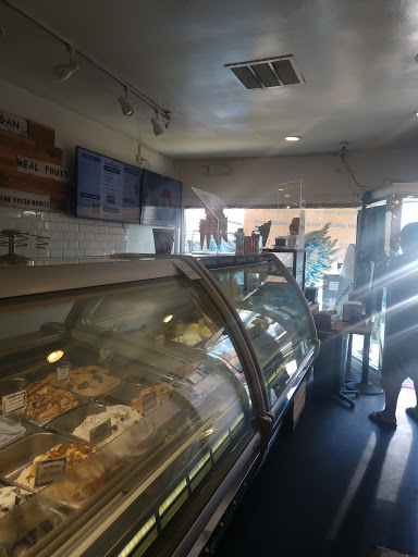 Dessert Restaurant «Bonaventura Gelato Lounge», reviews and photos, 308 Manhattan Beach Blvd, Manhattan Beach, CA 90266, USA