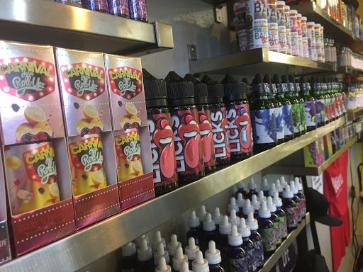 Vaporizer Store «Lil Buddha Vapor & Smoke Shop», reviews and photos, 6916 Big Bend Rd, Gibsonton, FL 33534, USA