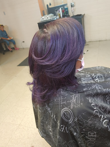 Hair Salon «Dominican Hair Salon», reviews and photos, 4409 N Tryon St G, Charlotte, NC 28213, USA