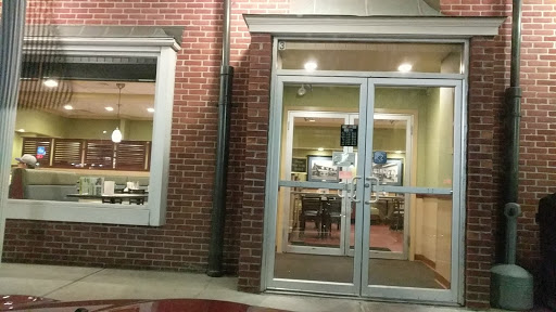 American Restaurant «Newport Creamery», reviews and photos, 1256 Warwick Ave, Warwick, RI 02888, USA