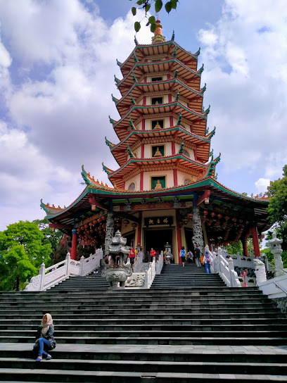 Pagoda Watugong