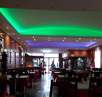 Atmosphère du Restaurant chinois Le nouveau paradis à Montluçon - n°6