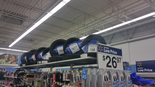 Tire Shop «Walmart Tires & Auto Parts», reviews and photos, 9451 Dunkirk Ln N, Maple Grove, MN 55311, USA