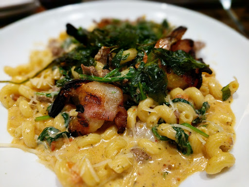 Sports Bar «Dave & Busters», reviews and photos