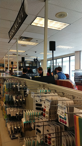 Computer Store «Micro Center», reviews and photos, 730 Memorial Dr, Cambridge, MA 02139, USA