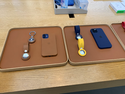 Computer Store «Apple Short Pump Town Center», reviews and photos, 11800 W Broad St, Henrico, VA 23233, USA