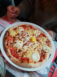 Pizza du Pizzeria Anacapri à Saint-Hilaire-du-Harcouët - n°10