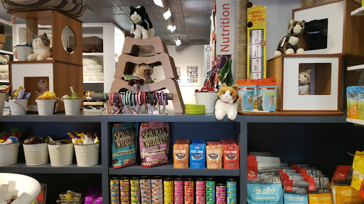 Pet Store «Muttropolis La Jolla», reviews and photos, 7755 Girard Ave, La Jolla, CA 92037, USA