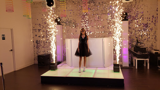 Florist «84 West Studios & Party Time DJs», reviews and photos, 11850 FL-84 # A10, Davie, FL 33325, USA
