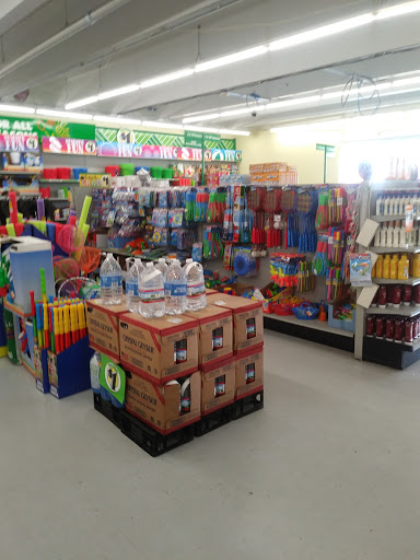Dollar Store «Dollar Tree», reviews and photos, 6090 W 44th Ave, Wheat Ridge, CO 80033, USA