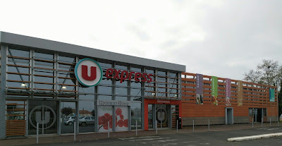 U Express et Drive à Terres-de-Haute-Charente