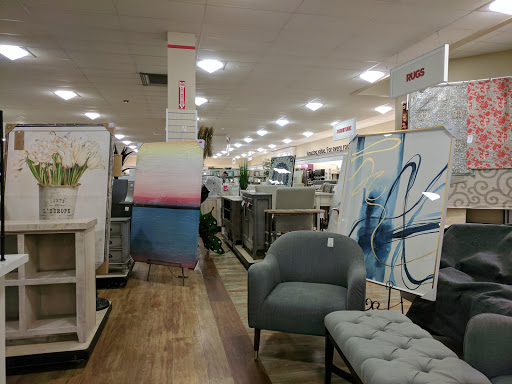 Department Store «T.J. Maxx and HomeGoods», reviews and photos, 3050 Sheridan Dr, Amherst, NY 14226, USA