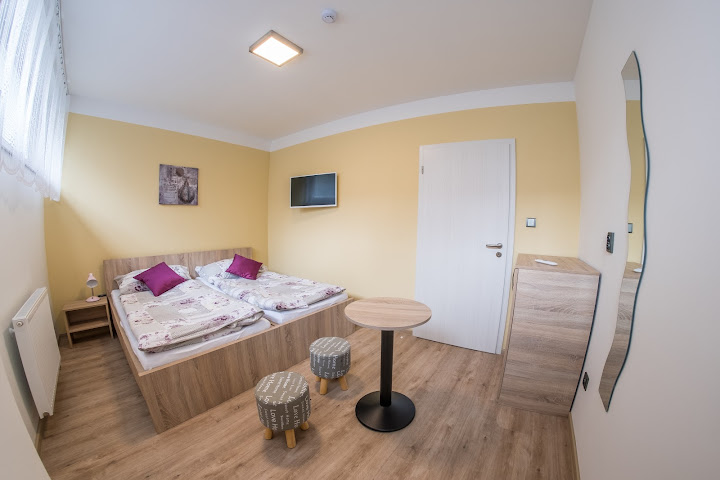 Hotel U Nádraží by null