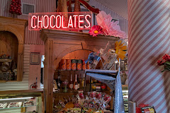 JIMMIE'S Chocolates & Cafe 47