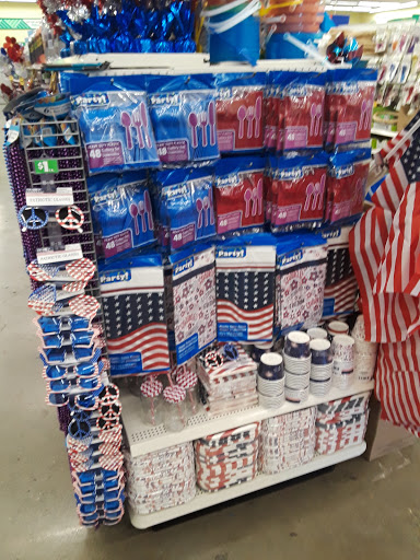 Dollar Store «Dollar Tree», reviews and photos, 10408 Trinity Pkwy a, Stockton, CA 95219, USA