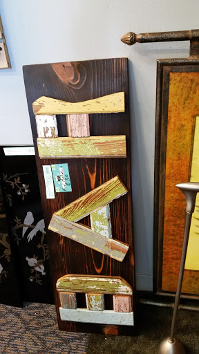 Consignment Shop «Retreat Home & Lifestyle Resale Store», reviews and photos, 1501 US-190, Covington, LA 70433, USA