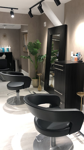 Hair Salon «Texture Salon», reviews and photos, 104 S Main St, Fond du Lac, WI 54935, USA