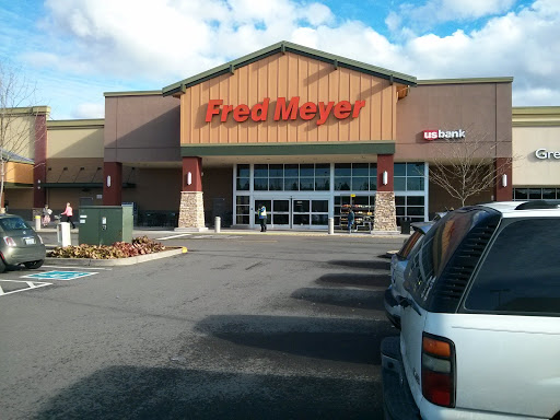 Grocery Store «Fred Meyer», reviews and photos, 26520 Maple Valley Black Diamond Rd SE, Maple Valley, WA 98038, USA