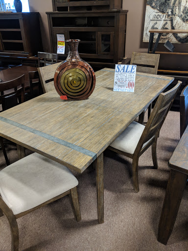 Furniture Store «Furniture World», reviews and photos, 19215 WA-99, Lynnwood, WA 98036, USA