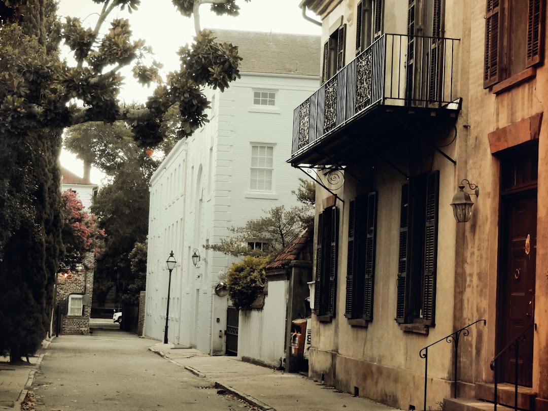 Charleston Renaissance Gallery