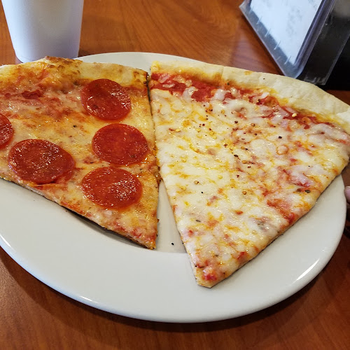 #1 best pizza place in Baltimore - Tutti Gusti