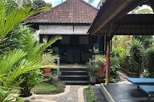 Villa Gede Batulumbang image