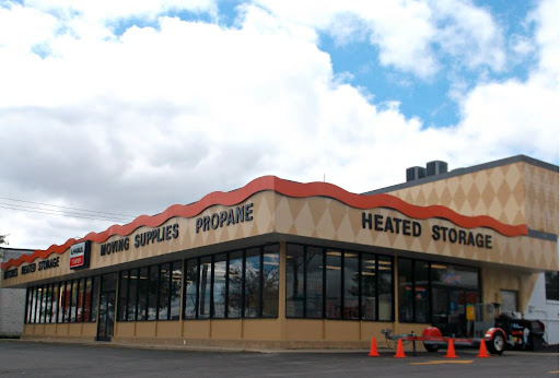 Truck Rental Agency «U-Haul Moving & Storage of Aurora», reviews and photos, 1282 N Lake St, Aurora, IL 60506, USA
