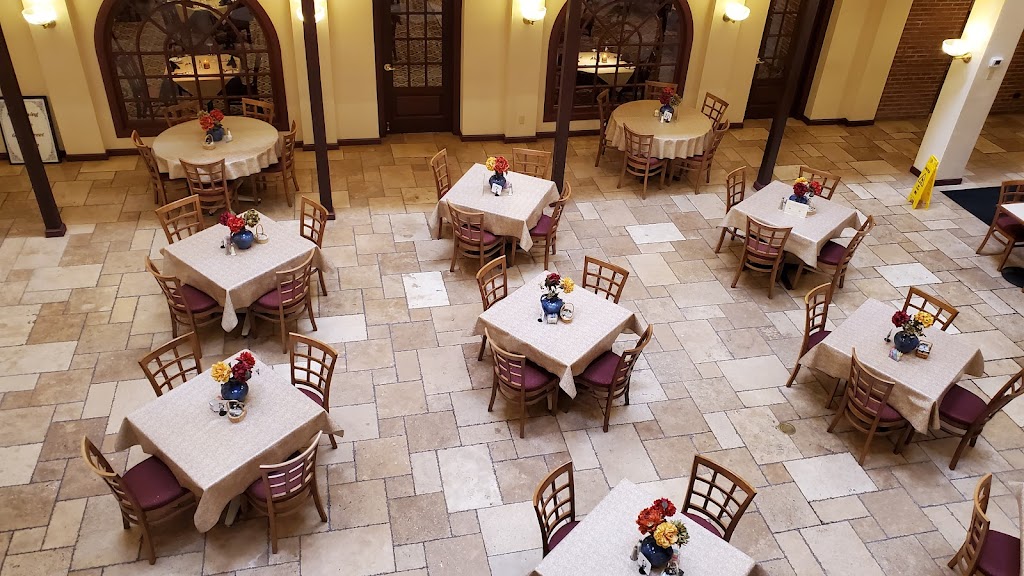 Green Street Tavern 61036