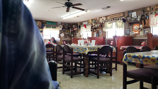 Cafe «Grain Bin Cafe & Store», reviews and photos, 121 Dennis Dr, Seguin, TX 78155, USA