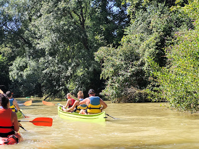 Les Canoës de Beaucaire à Beaucaire