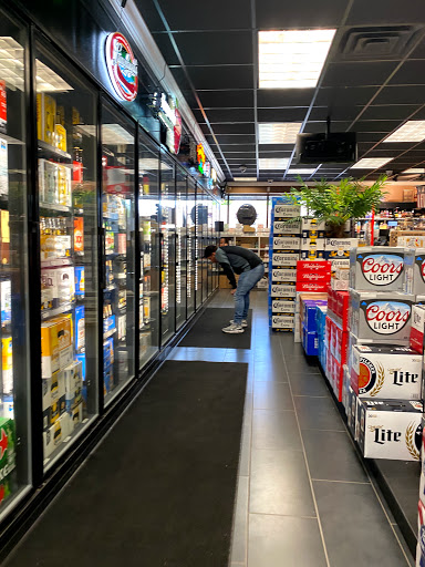 Liquor Store «Enfield Liquor and Wine», reviews and photos, 920 Enfield St, Enfield, CT 06082, USA