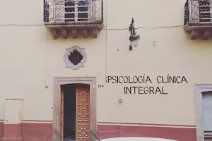 Psicología Clínica Integral image