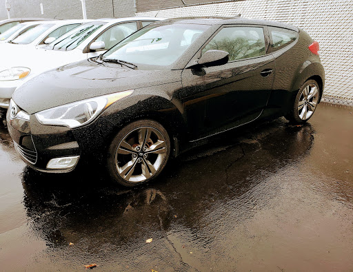 Used Car Dealer «Cincinnati Auto Credit», reviews and photos, 2813 Gilbert Ave, Cincinnati, OH 45206, USA