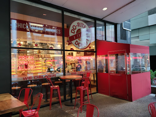 Donut Shop «Do-Rite Donuts & Chicken», reviews and photos, 233 E Erie St, Chicago, IL 60611, USA