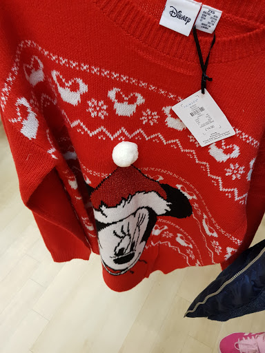 Stores to buy christmas sweaters Nottingham