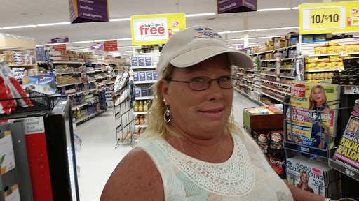 Supermarket «Super Stop & Shop», reviews and photos, 855 Bridgeport Ave, Milford, CT 06460, USA