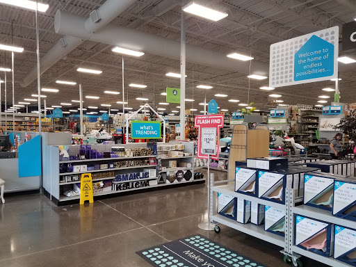 Home Goods Store «At Home», reviews and photos, 11221 Outlet Dr, Knoxville, TN 37932, USA