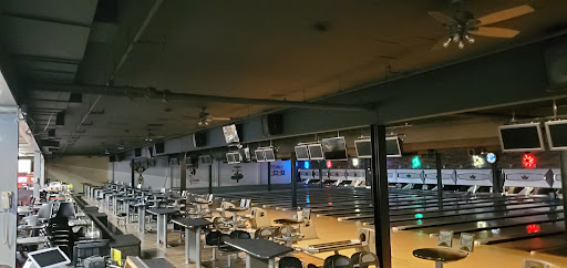 Bowling Alley «Triangle Bowl», reviews and photos, 700 Triangle Ctr, Longview, WA 98632, USA