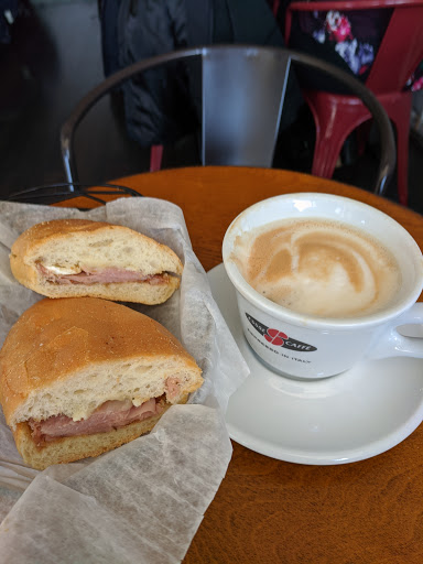 Gourmet Grocery Store «Cipollina Gourmet Italian Market», reviews and photos, 116-09 Queens Blvd, Forest Hills, NY 11375, USA