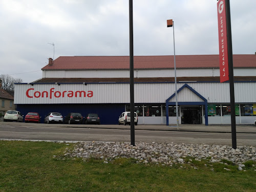 Magasin de meubles Conforama Lons Le Saunier Montmorot