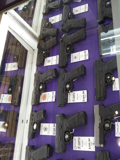 Pawn Shop «Royal Pawn Inc», reviews and photos, 539 Green Blvd, Aurora, IN 47001, USA